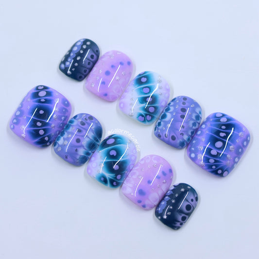 In The Groove - Press On Nails