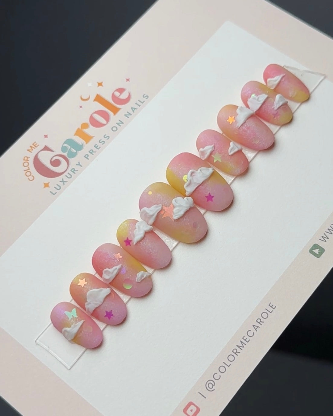 On Cloud 9 - Press On Nails