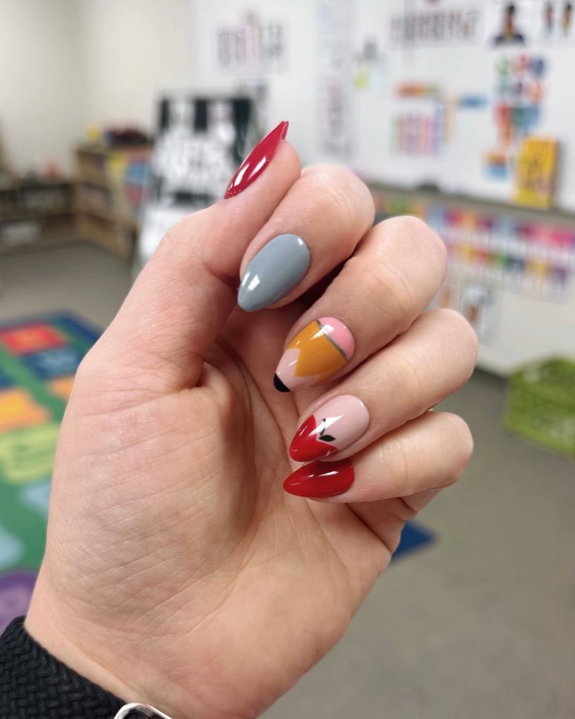 Teachers Pet-icure • Press On Nails