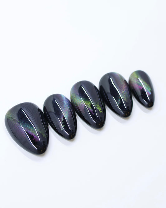 Northern Lights - Press On Nails