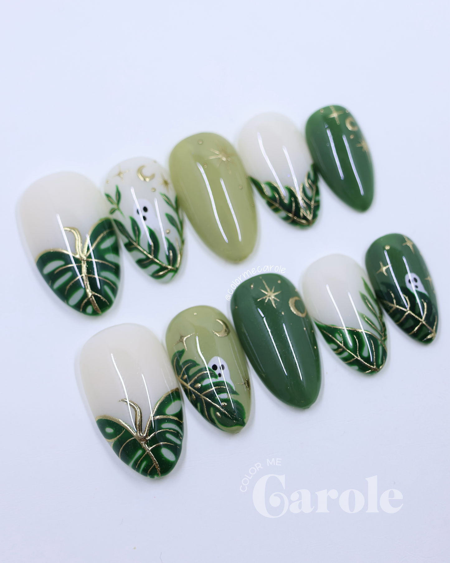 Boo-tanical • Press On Nails