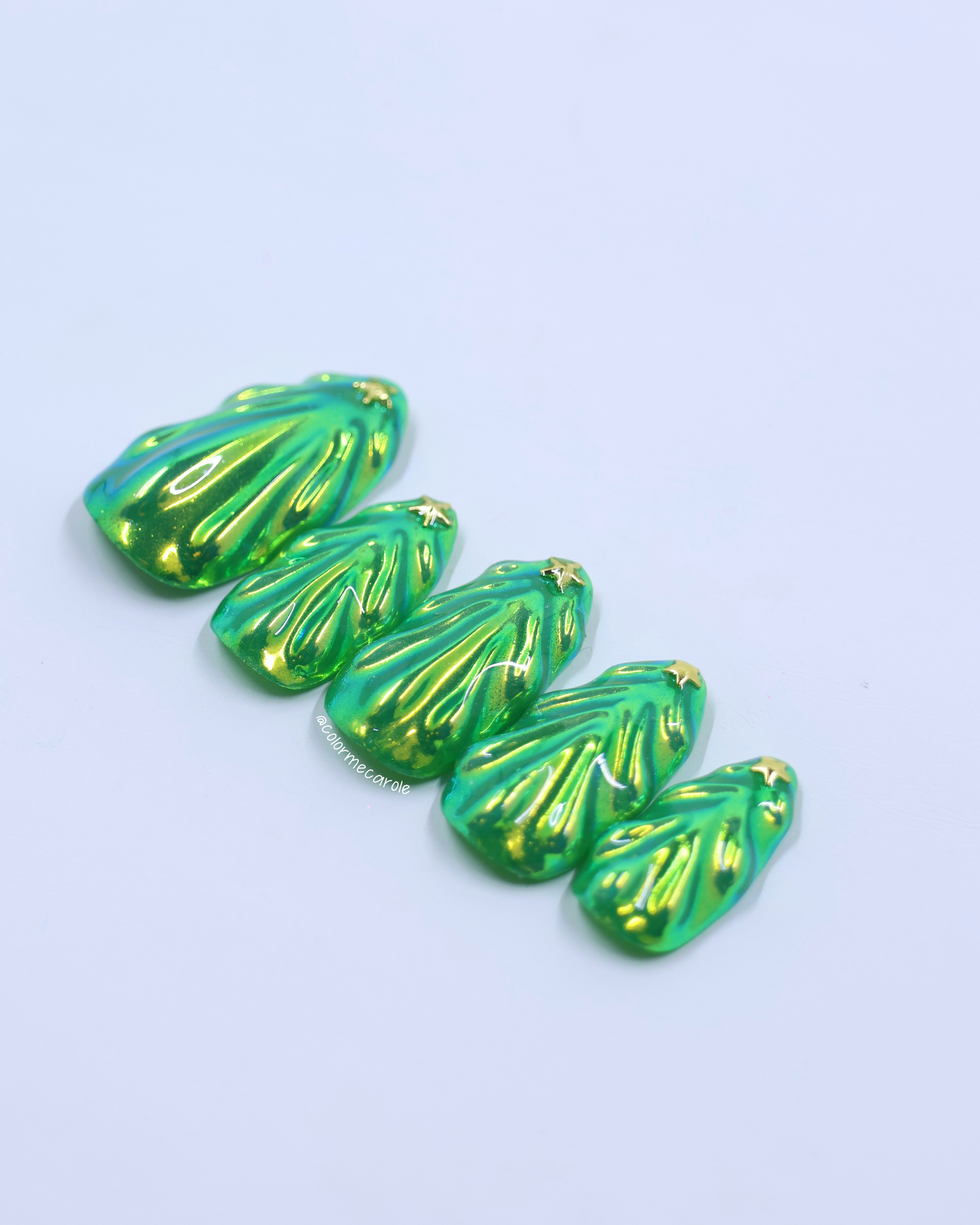 Christmas Tree Farm • Press On Nails