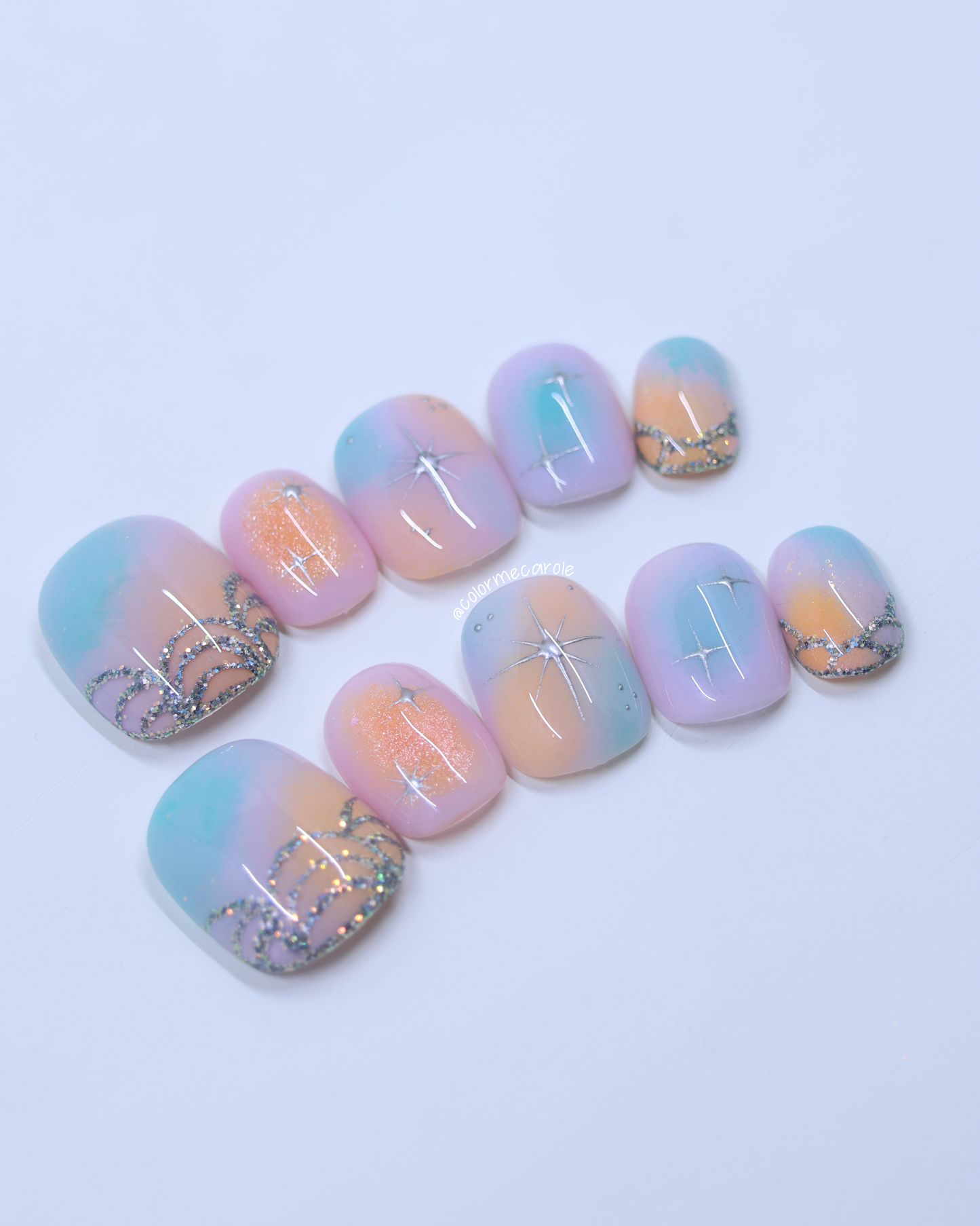 The Life of a Showgirl - Press On Nails