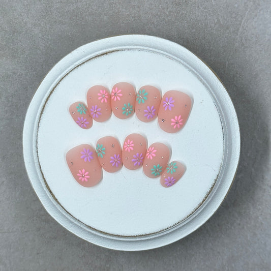 Hello Spring - Press On Nails